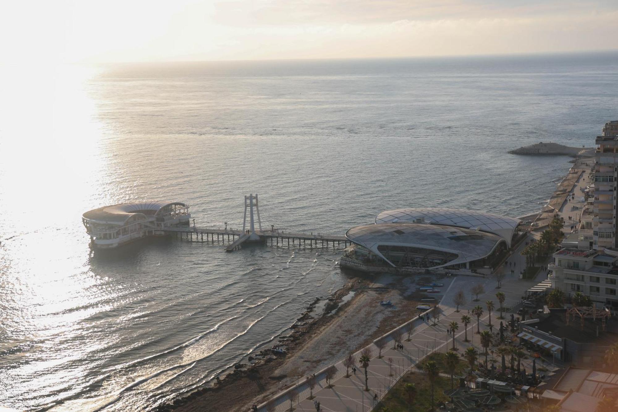 Grandstay Apartments Durres Exterior photo